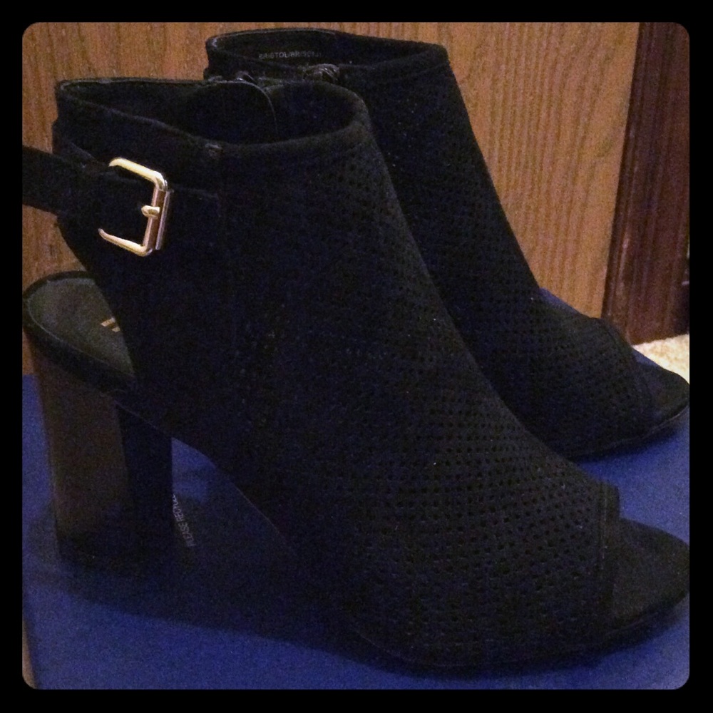 Black Peep-toe Booties